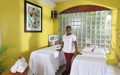 فالموث-هتل-مانگوس-جامائیکا-Mangos-Jamaica-316139