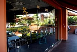 کافه خاواس کامپالا Cafe Javas