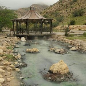 بندرعباس-چشمه-آبگرم-گنو-318772