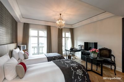 برن-هتل-Schweizerhof-Hotel-Spa-برن-319753