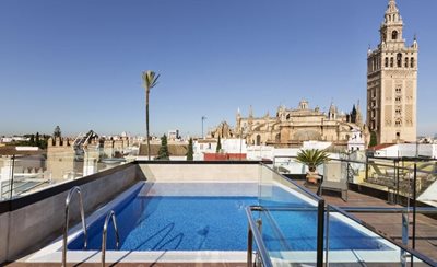 سویل-هتل-کازا-1800-سویل-Hotel-Casa-1800-Sevilla-320000