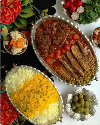 اصفهان-تهیه-غذای-نعنا-323965