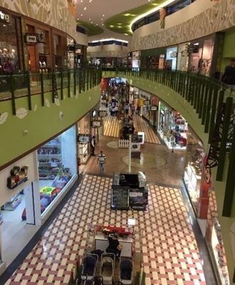 مرکز خرید مانائورا Manauara Shopping