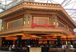 رستوران کارخانه چیزکیک کویت The Cheesecake Factory - Kuwait