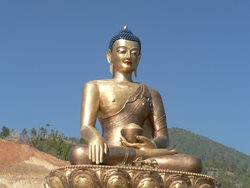 مجسمه بوداها تیمفو Buddha Dordenma