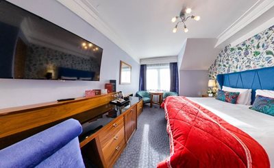 دوبلین-هتل-قلعه-کونتارف-Clontarf-Castle-Hotel-328887