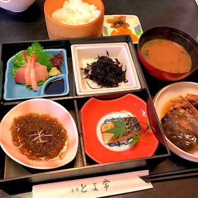 رستوران تویوتسان Toyotsune