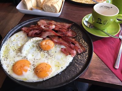 کافه روساریو Caffe Rosario