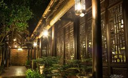 رستوران هیوی باستانی Ancient Hue Restaurant