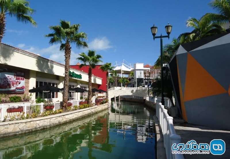 مرکز خرید لا ایزا ویلیج La Isla Shopping Village