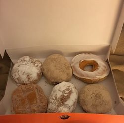 کافه دانکین دوناتز Dunkin Donuts