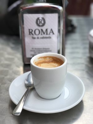 بیلبائو-کافه-بار-روما-Bar-Roma-cafeteria-337900