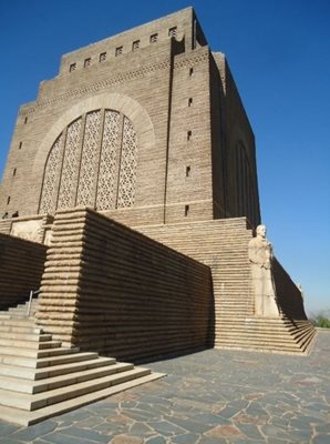 پرتوریا-اثر-تاریخی-وورترکر-Voortrekker-Monument-339078