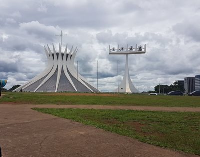برازیلیا-کلیسای-متروپلیتان-برازیلیا-Catedral-Metropolitana-339387