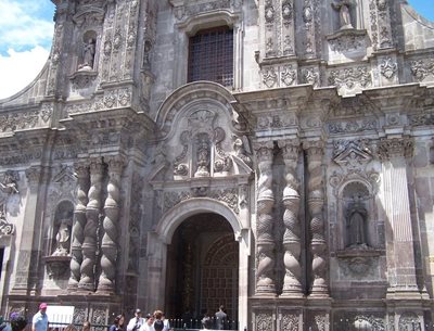 کلیسای جامع عیسی Iglesia de La Compania de Jesus
