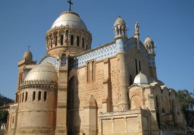 الجزیره-کلیسای-باسیلیک-نوتردام-د-آفریک-Basilique-Notre-Dame-d-Afrique-341354