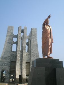 آکرا-معبد-دکتر-کوما-نکرما-Dr-Kwame-Nkrumah-s-Mausoleum-342293