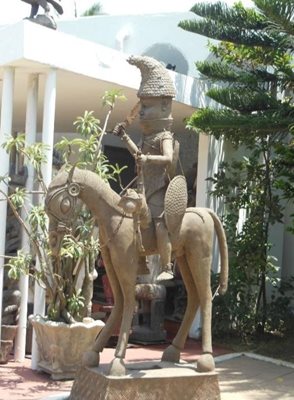 لومه-موزه-بین-المللی-گلف-گینه-Musee-International-du-Golfe-de-Guinee-344345