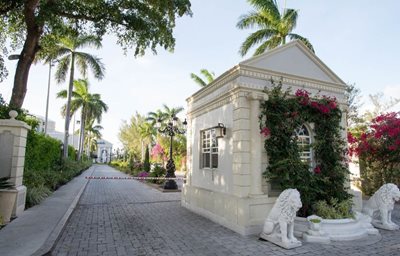 ناسائو-هتل-صندل-رویال-بهمئیان-Sandals-Royal-Bahamian-Spa-Resort-Offshore-Island-345879