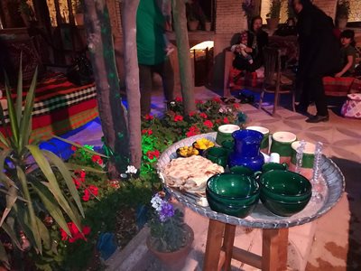 شیراز-رستوران-سنتی-سرای-آینه-349603