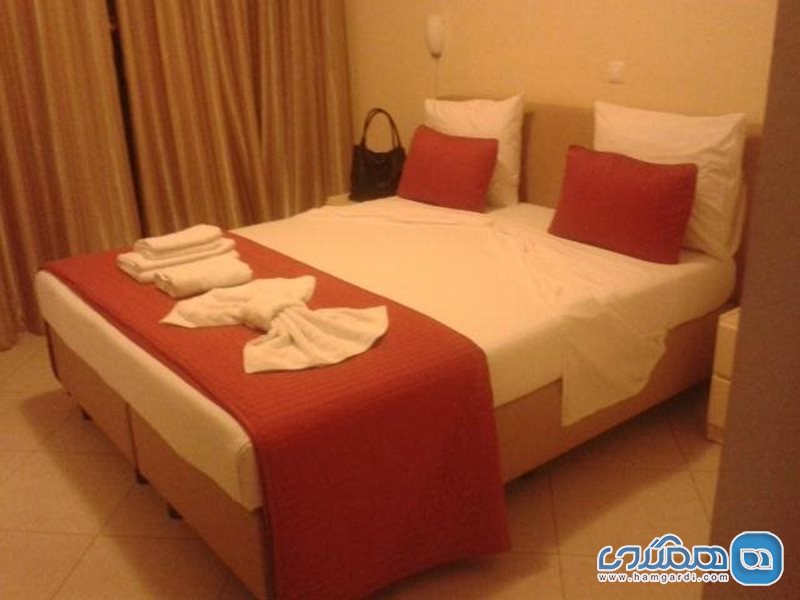 هتل آپارتمان پاریانو Praiano ApartHotel