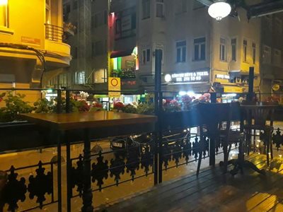 استانبول-رستوران-ایرانی-پاریس-استانبول-360393