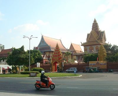 پنوم-پن-معبد-Wat-Ounalom-363419