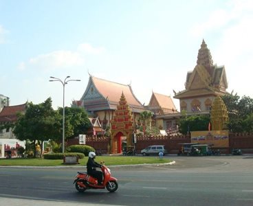 پنوم-پن-معبد-Wat-Ounalom-363427