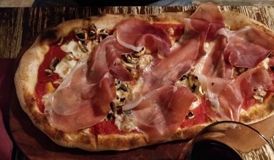والتا-رستوران-Sotto-Pizzeria-364486