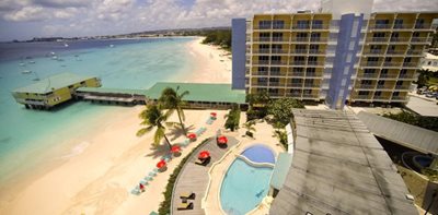 بریج-تاون-هتل-رادیسون-آکوتیک-ریزورت-باربادوس-Radisson-Aquatica-Resort-Barbados-370394