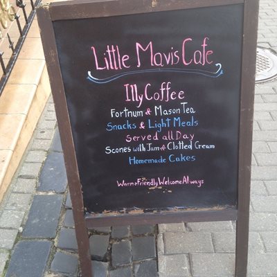 ویلنیوس-کافه-کوچک-ماویز-Little-Mavis-Cafe-372475