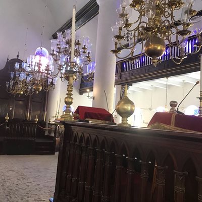 ویلمستاد-ساختمان-تاریخی-ویلسمتاد-Mikve-Israel-Emanuel-Synagogue-375158