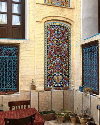 شیراز-خانه-سنتی-پسین-380900