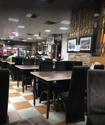 رستوران زعفران طلایی (شعبه اصلی)