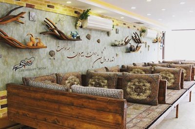 تهران-رستوران-سنتی-تنبور-394147