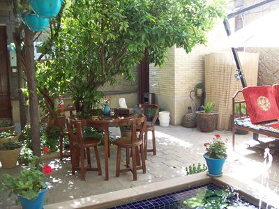 شیراز-اقامتگاه-و-کافه-رستوران-سلطنت-بانو-401160