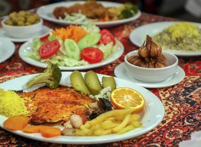 تهران-رستوران-سنتی-لانه-کبوتر-426653