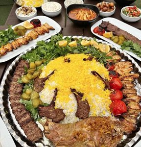 تهران-کافه-رستوران-شاندیز-اعیانی-426776