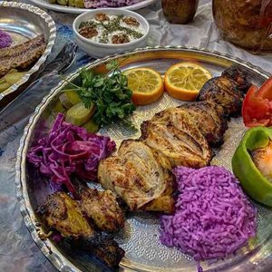 تهران-رستوران-سنتی-مفید-432405