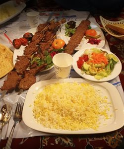 تهران-باغ-رستوران-آبی-432401