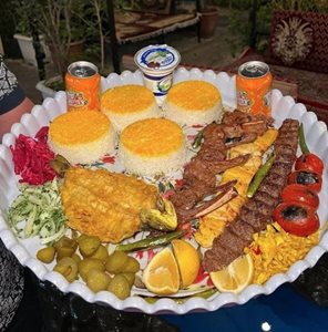 تهران-باغچه-رستوران-صدف-433122