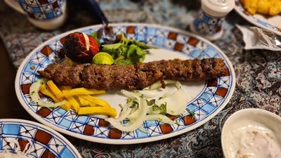 شیراز-رستوران-شرزه-450407
