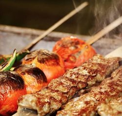 سفره خانه سنتی آب و آتش اهواز