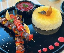 کافه رستوران بام لیدو رامسر