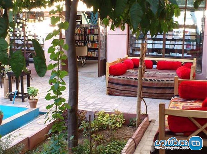 کافه کتاب پاتوق | شیراز