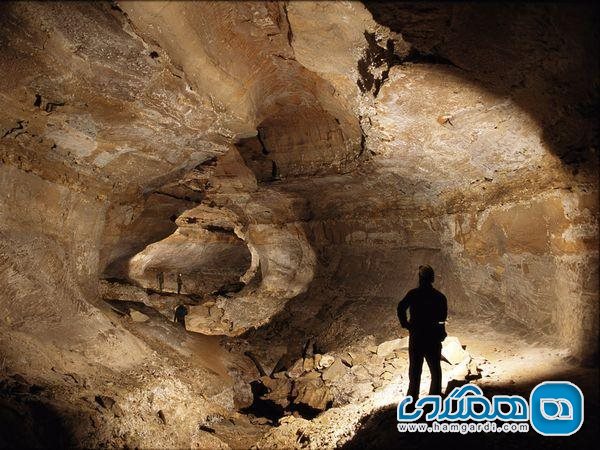  غار مغان
