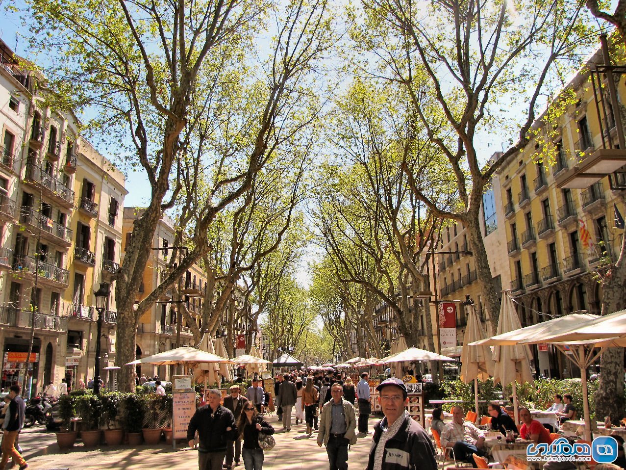 منطقه لارامبا La Rambla ، بارسلونا