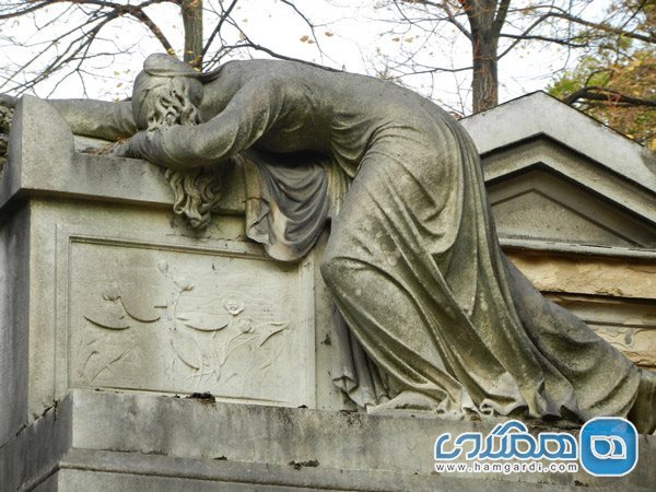 قبرستان پرلاشز فرانسه