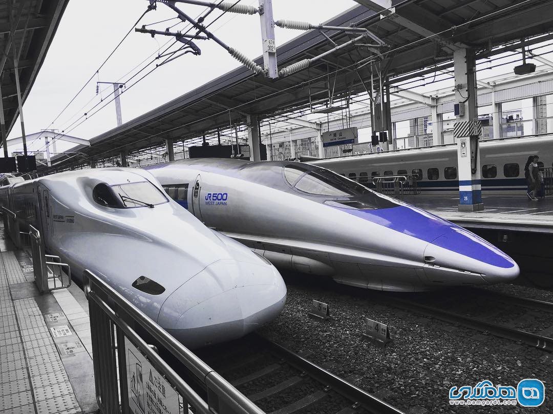 قطار مشهور Shinkansen Bullet Train 
