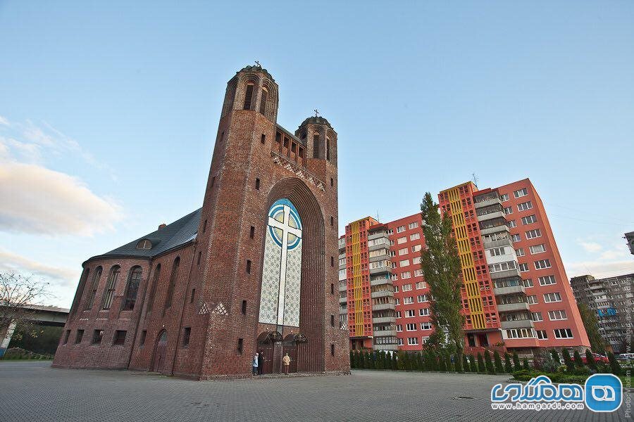 کلیسای کروزکیرش Kreuzkirche
